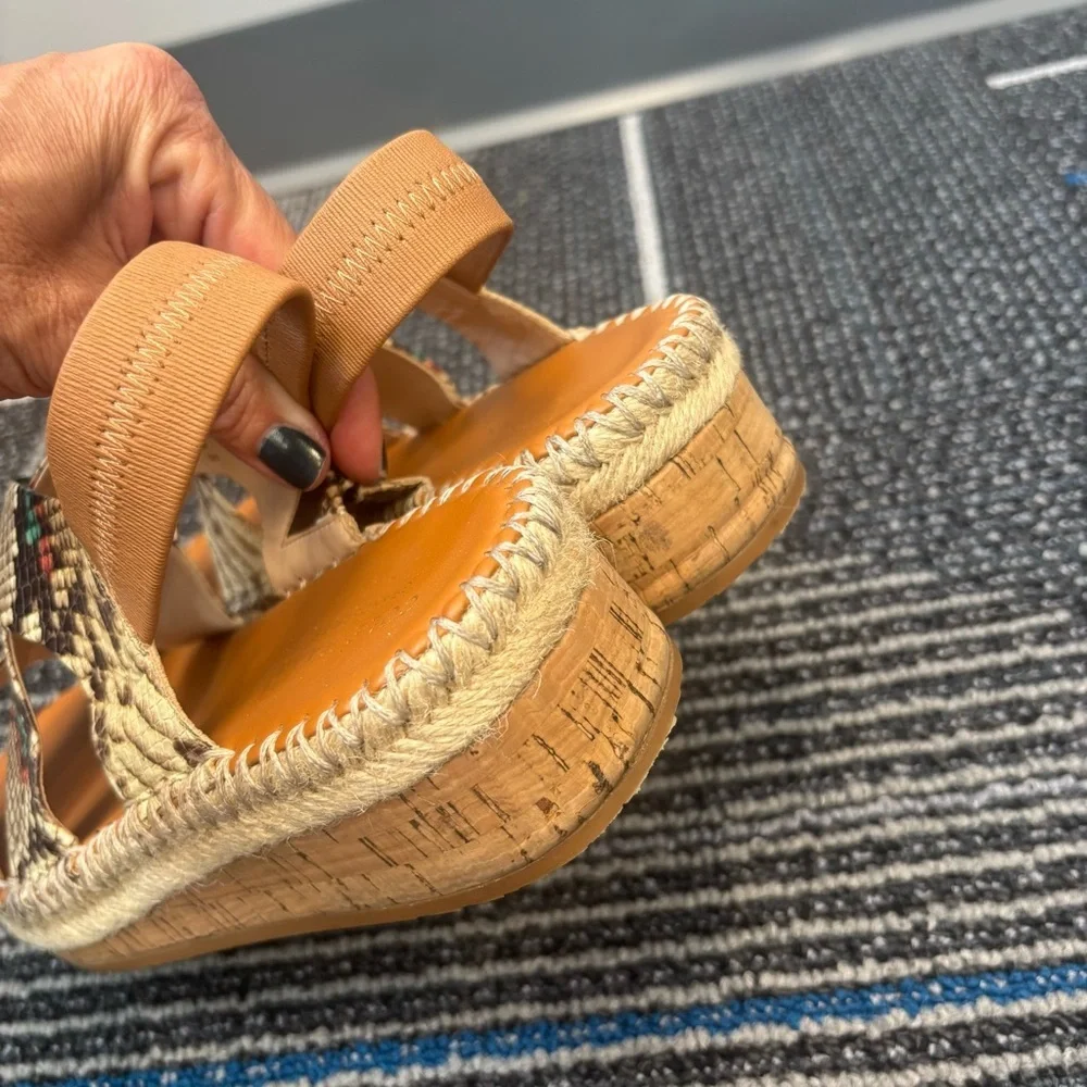 Cole Haan Cloudfeel Vero Espadrille Sandals in a snake print pattern size 9